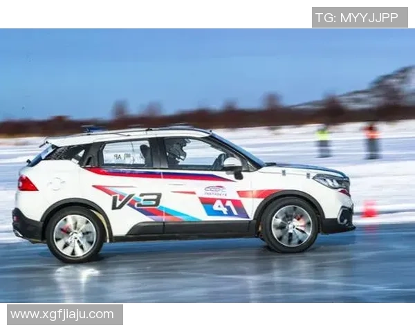 巅峰弧线对决足球巨星上演极限弯道射门荣耀挑战